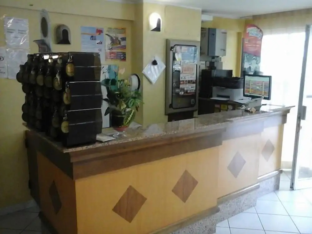 Lobby & Reception