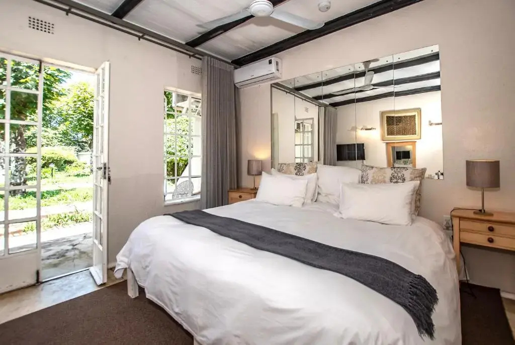 Standard Double room (twin beds)