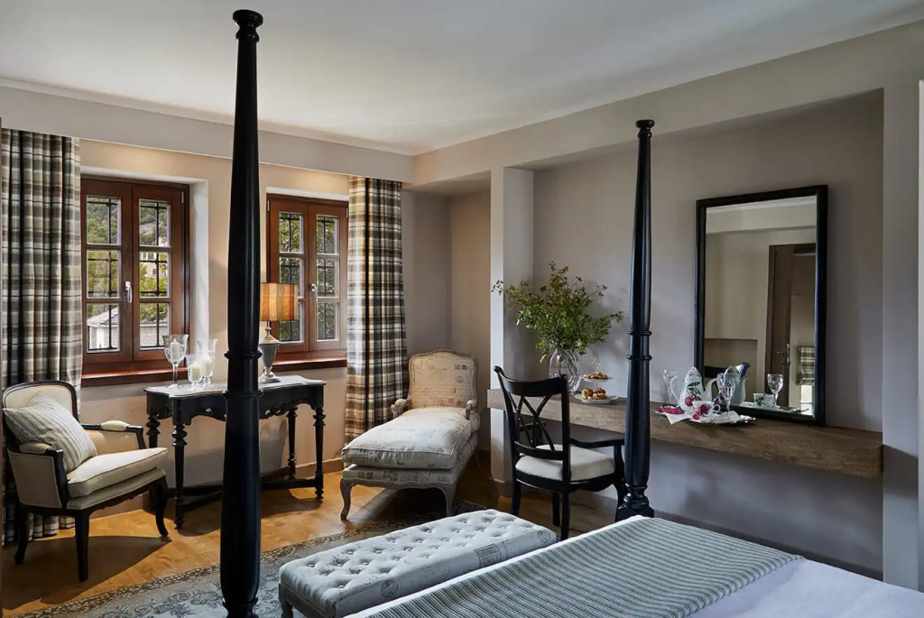 Superior Duplex Suite with balcony