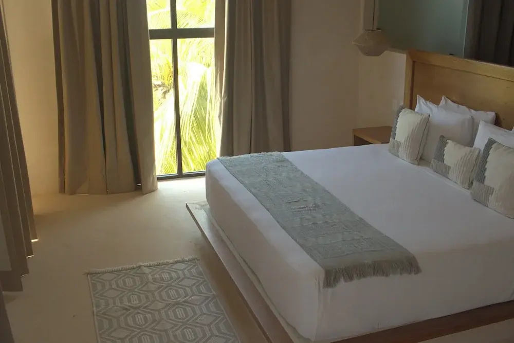Deluxe Double room with garden view (full double bed)