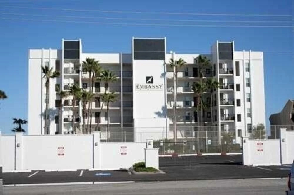 Embassy 202 2 Bedroom Condo by Redawning