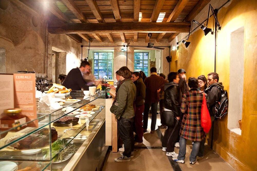 Ristorante Un Posto a Milano by null