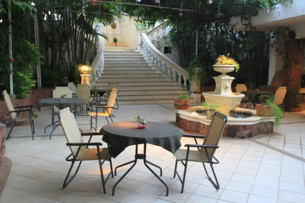 Hotel photo 13