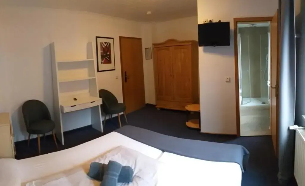 Hotel Kriemhilde - Chambres