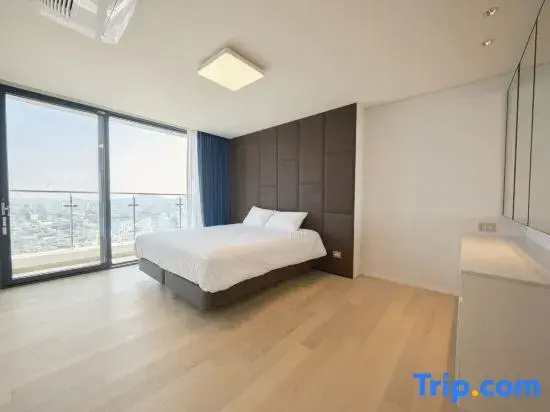 Triple Suite