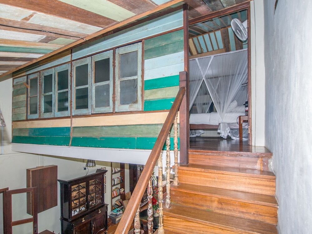 Noordin Street House