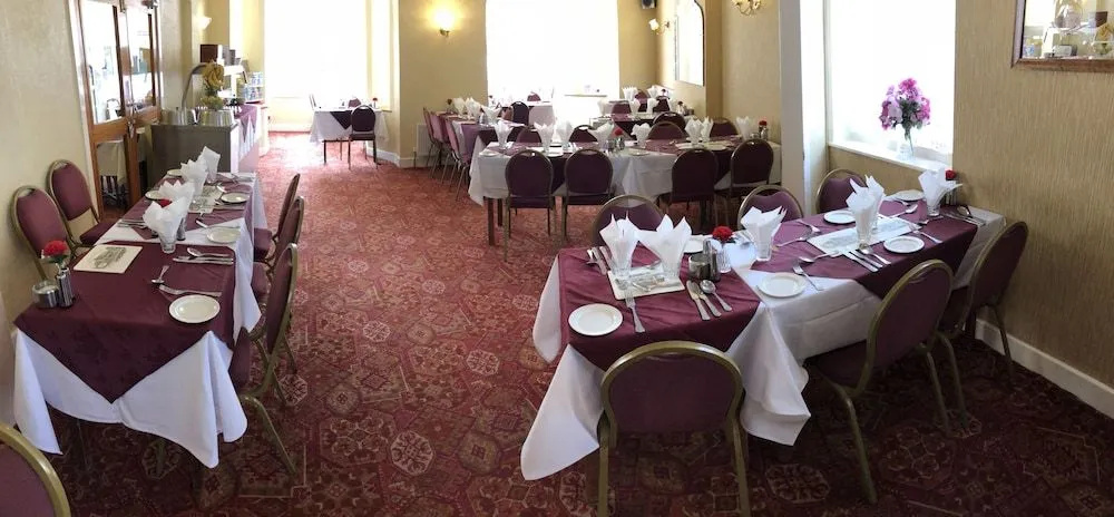 Hotel photo 12