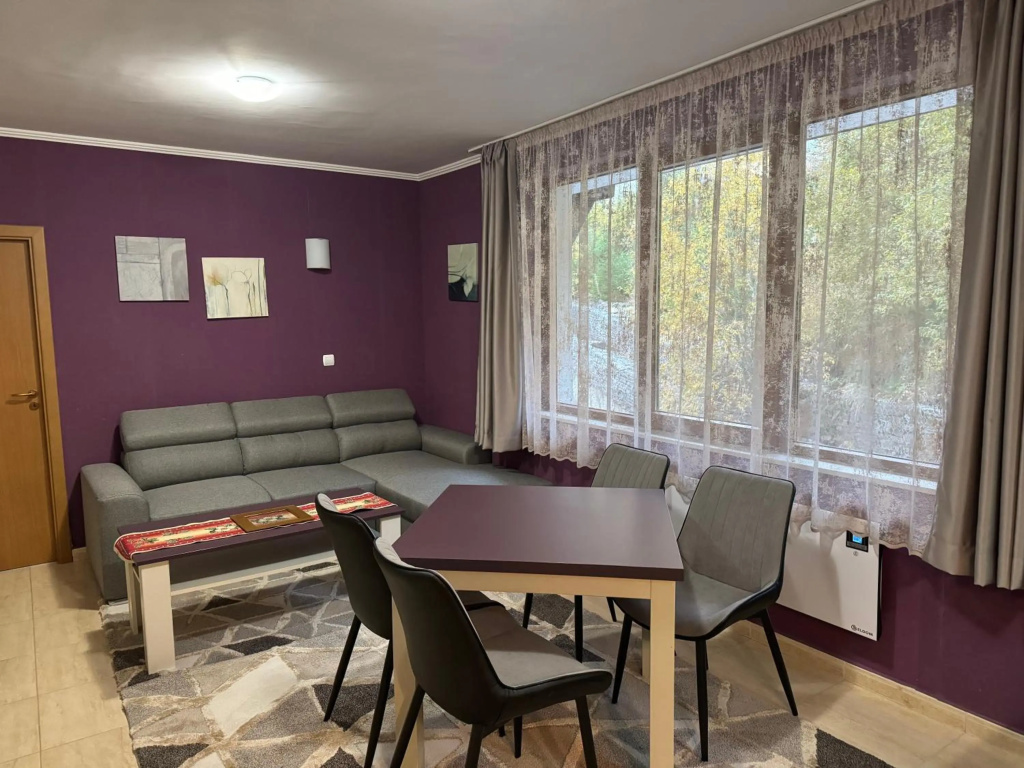 Grand Monastery Apartment