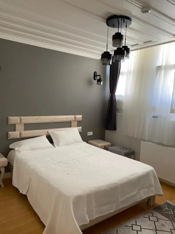 White Island Boutique Hotel — фото