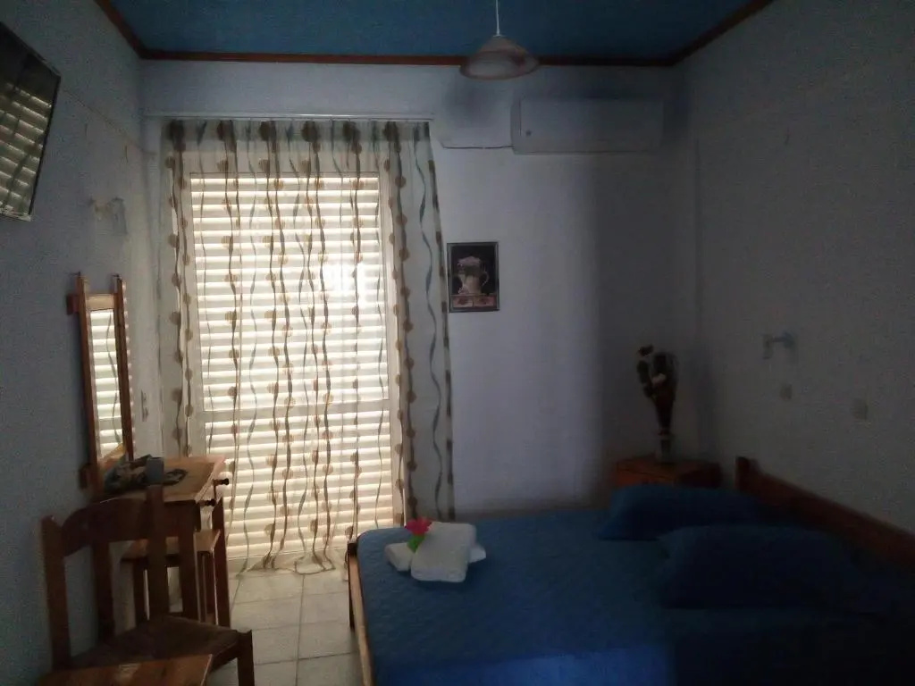 Standard Double room with balcony and with sea view (full double bed)