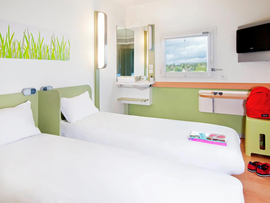 Standard Double room (twin beds)