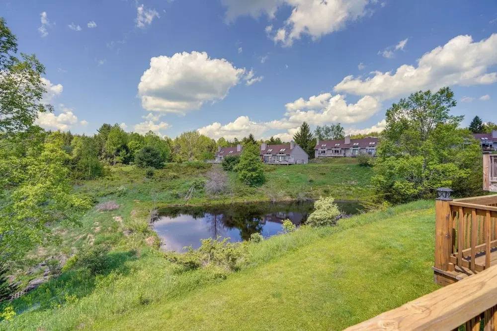 Catskills Townhome ~ 2 Mi to Windham Mountain Club