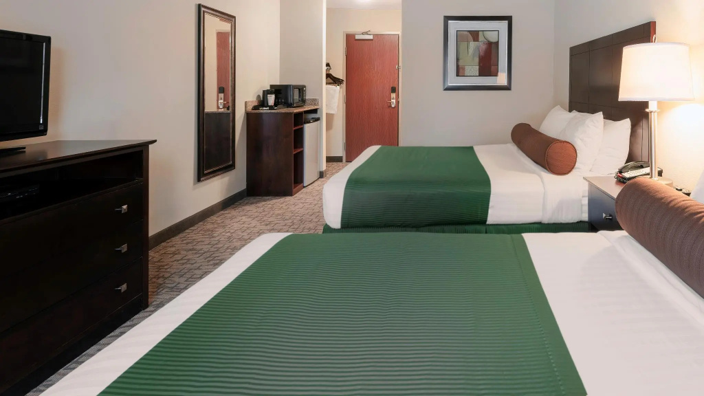 Standard Quadruple room