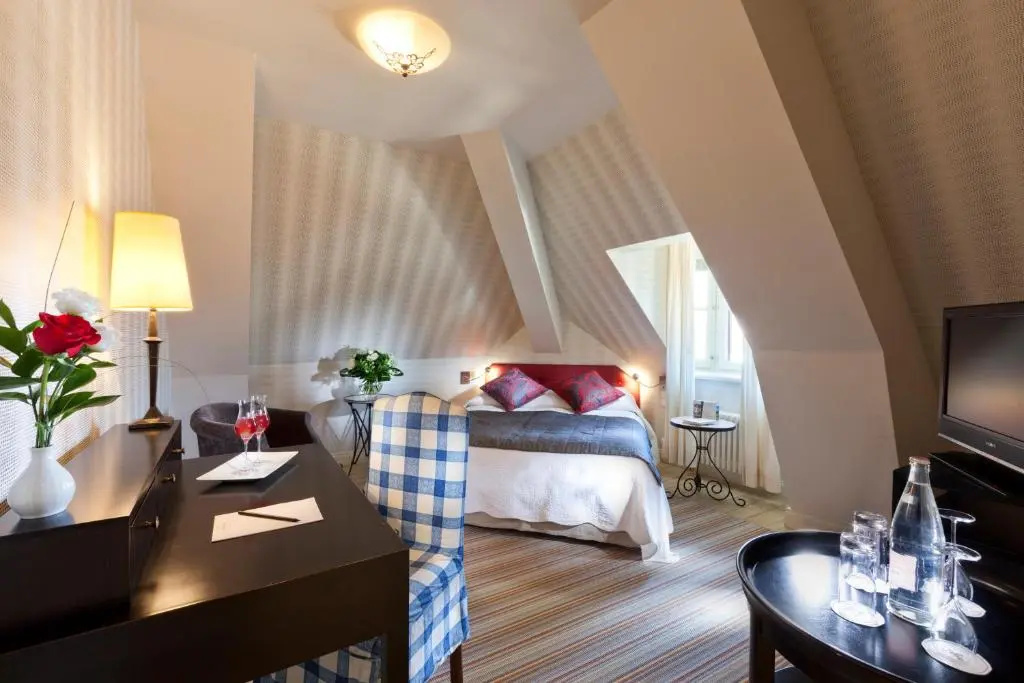 Relais et Châteaux - Château De Germigney - Chambres