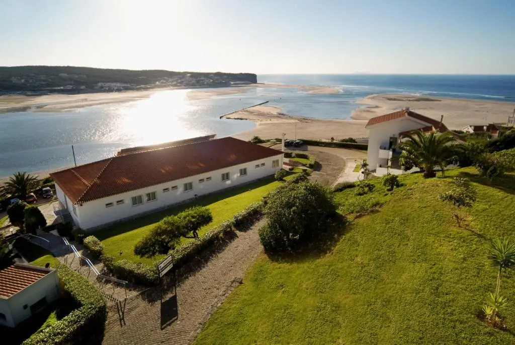 Beach & Waterfront