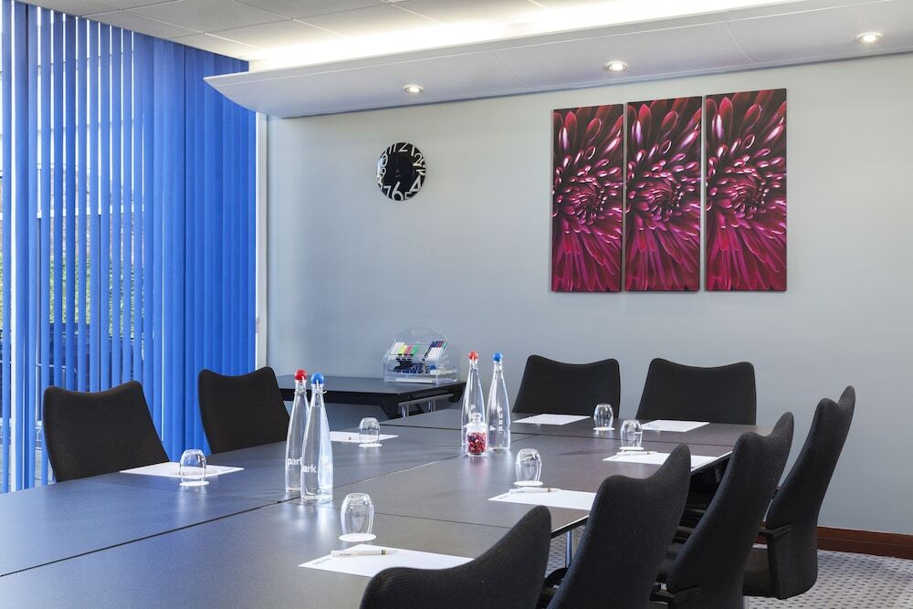 Park Inn by Radisson Hotel, Northampton Town Centre - 9