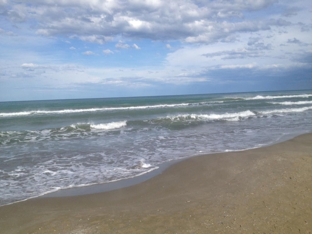 Beach & Waterfront
