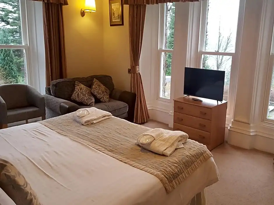 Standard Club room