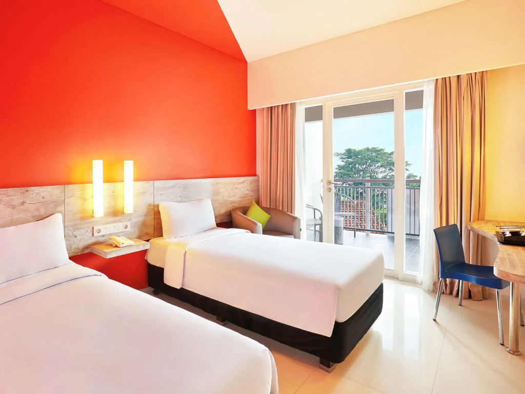 Primera Hotel Seminyak — фото