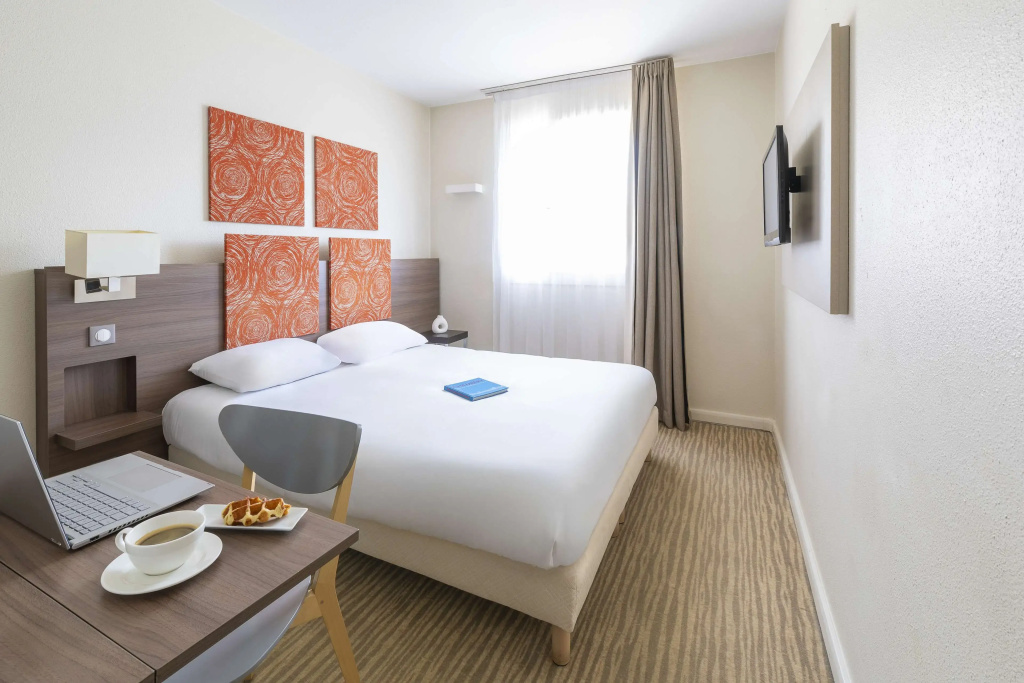 Kyriad Chambery Centre Curial - Chambres