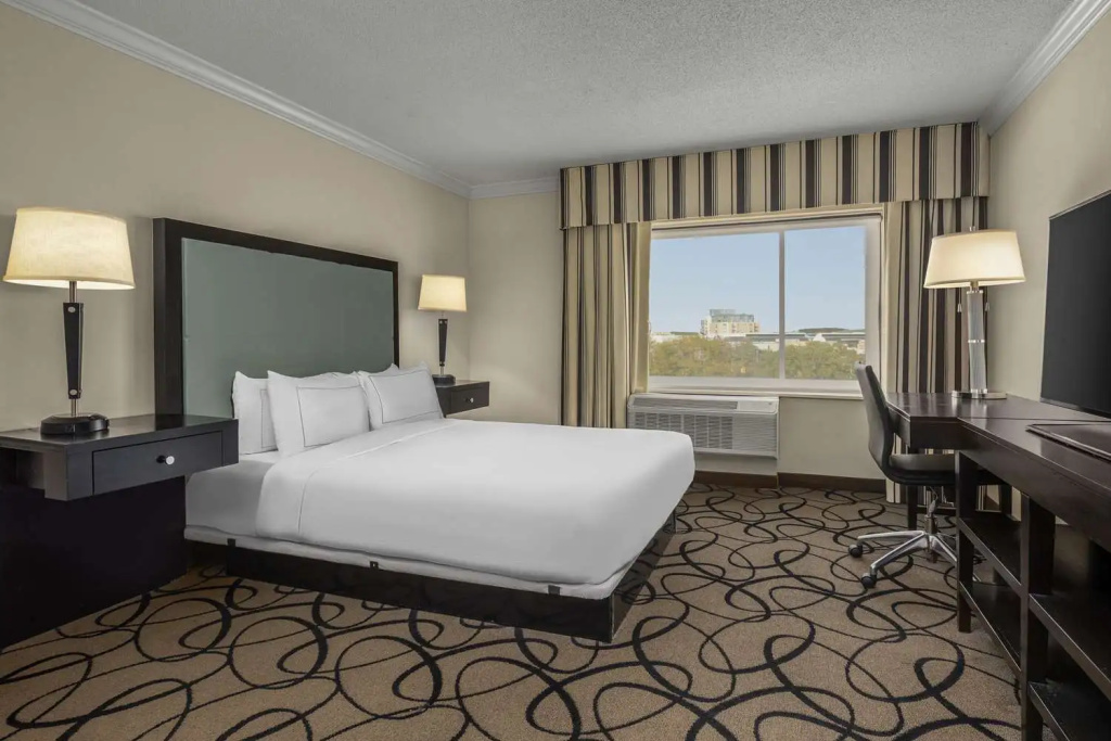 The Verve Boston Natick, Tapestry Collection by Hilton - Chambres