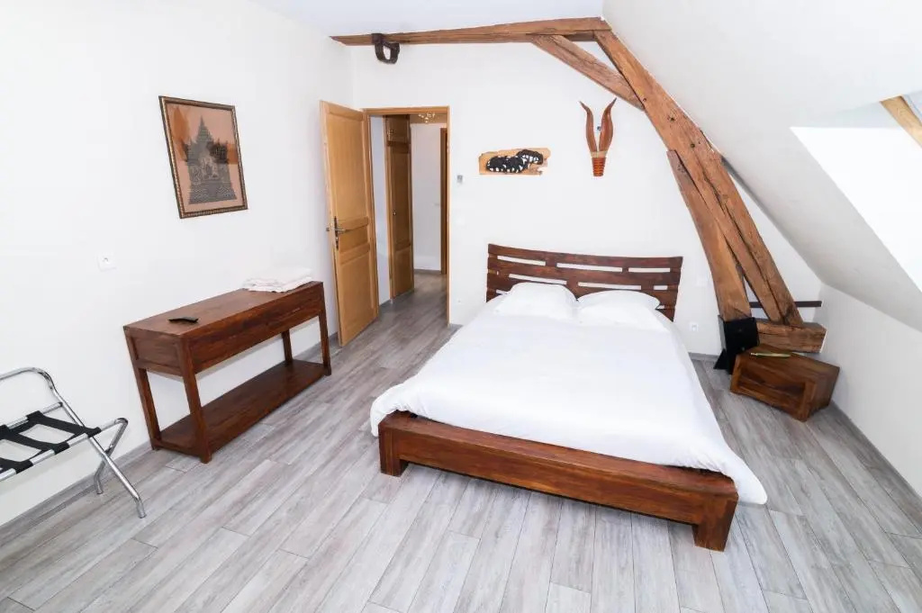 Afficher la photo 6 — Domaine d'Auxonnettes | Chambres d'Hôtes et Gîtes - L&J évènements