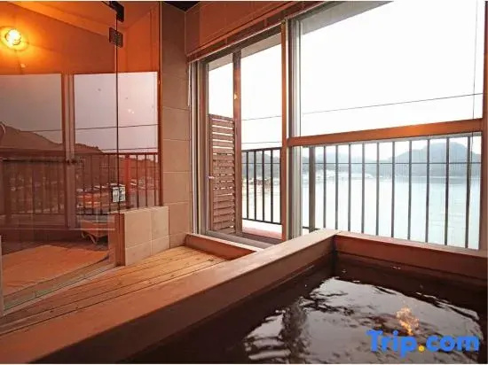 Standard room with ocean view