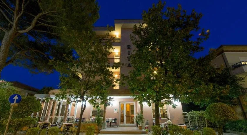 Hotel Rita