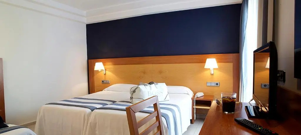 Hotel Els Pins - Chambres