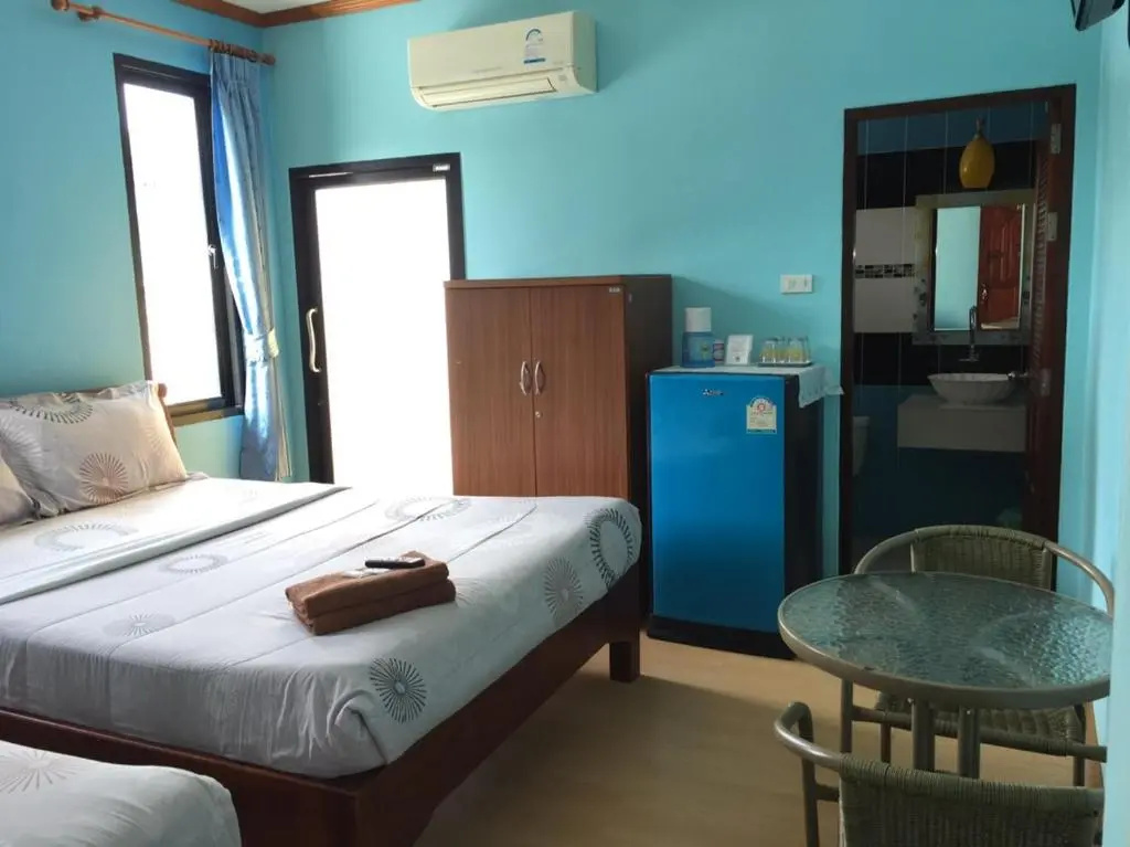 Standard Quadruple room