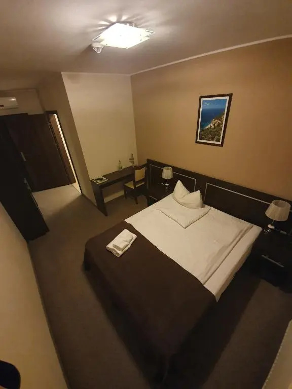 Hotel Pod Dębami - Chambres
