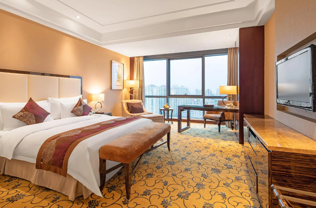 Executive Double room (full double bed)