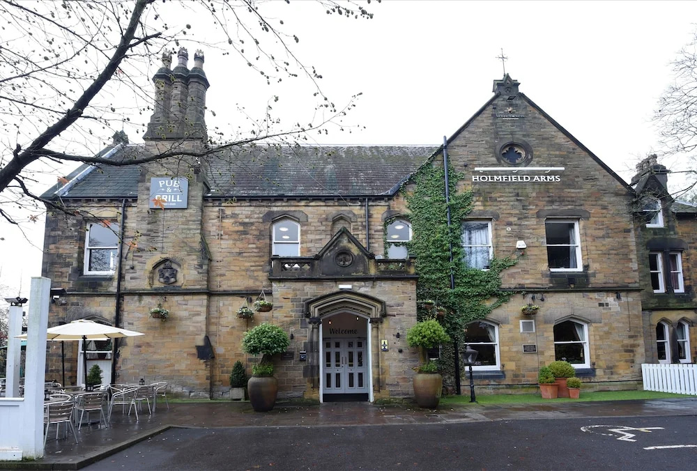 Holmfield Arms By Greene King Inns