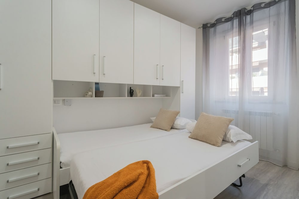 Zezio 44 by Rent all Como — 3