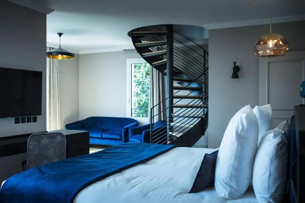 Duplex Suite
