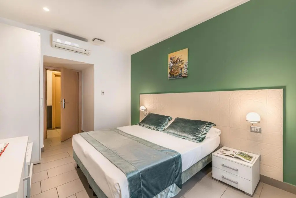 Trevi Palace Hotel - Chambres