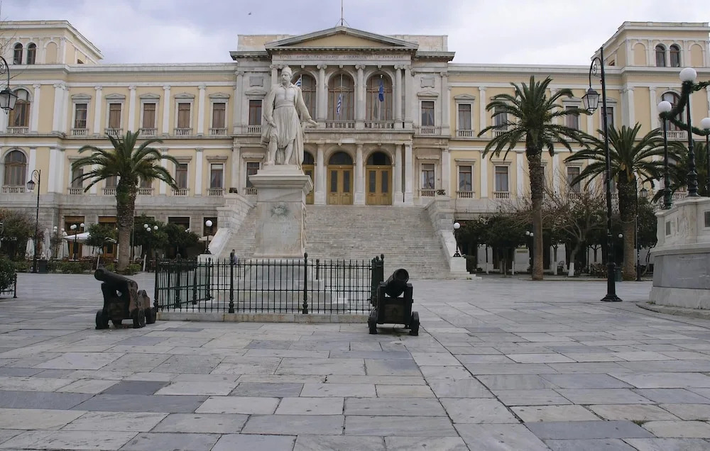 Amazing Home In Ampela, Syros With 6 Bedrooms And Outdoor Swimming Pool