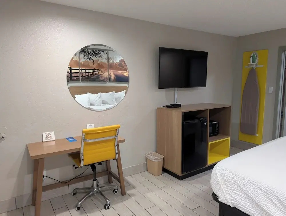 Standard Double room (full double bed)