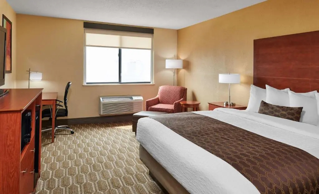 Best Western Plus Milwaukee Airport Hotel & Conference Ctr - Chambres