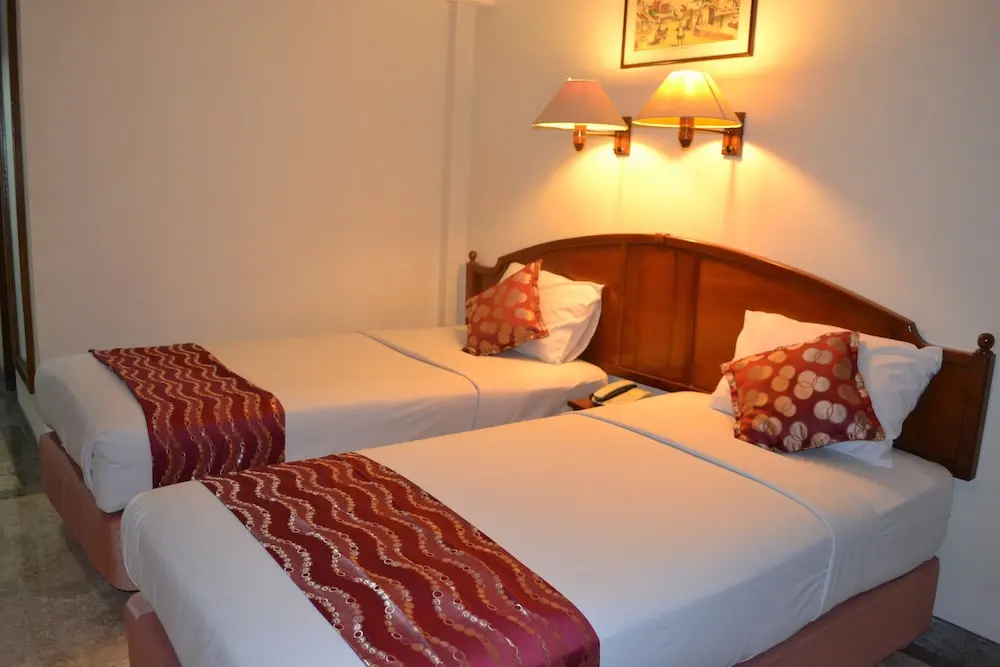Mega Matra Hotel - Chambres