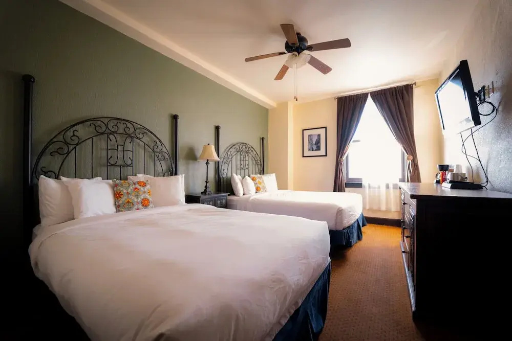 The Holland Hotel - Chambres