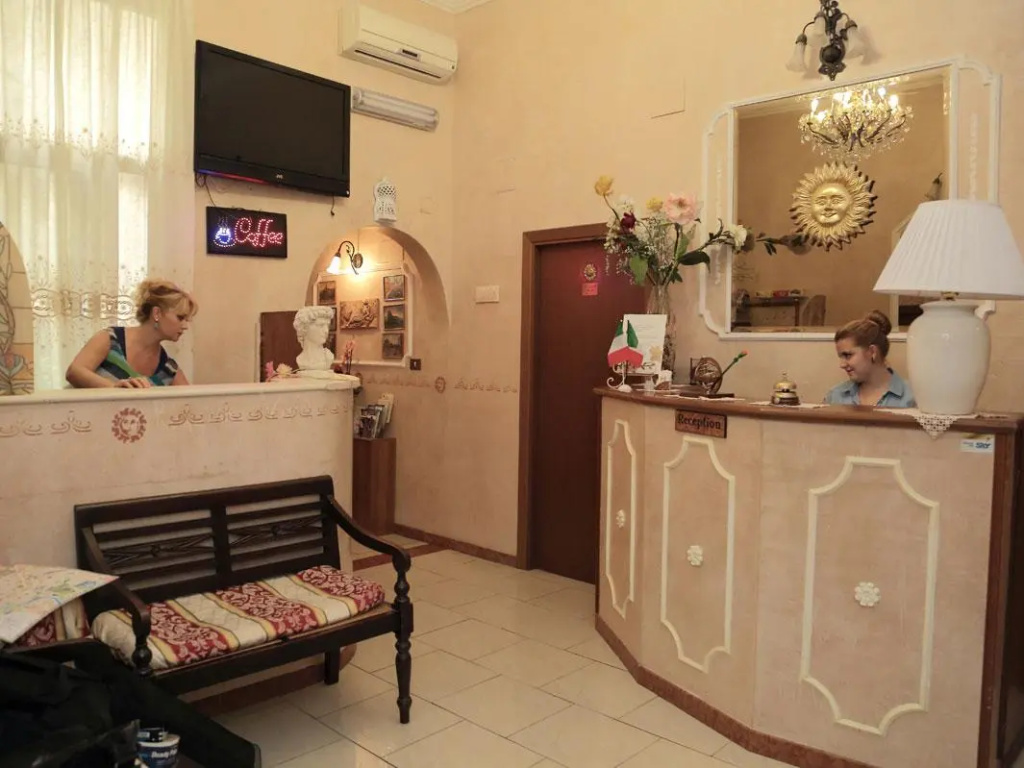 Hotel photo 13