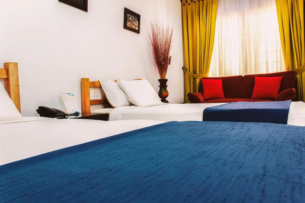 Hotel la Ciudad - Chambres