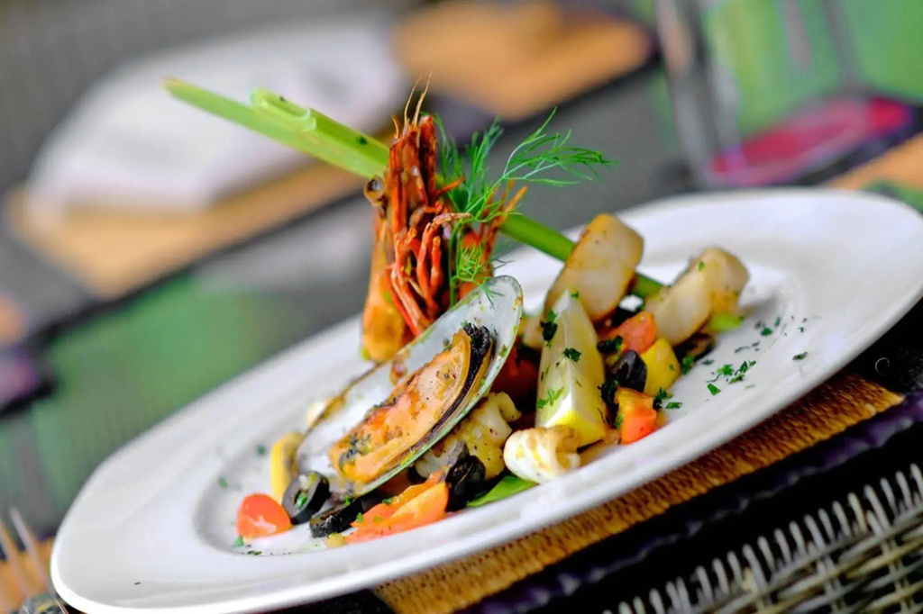 The Sunset Beach Resort & Spa Taling Ngam - Général