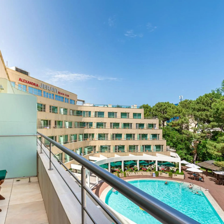 Hotel photo 37