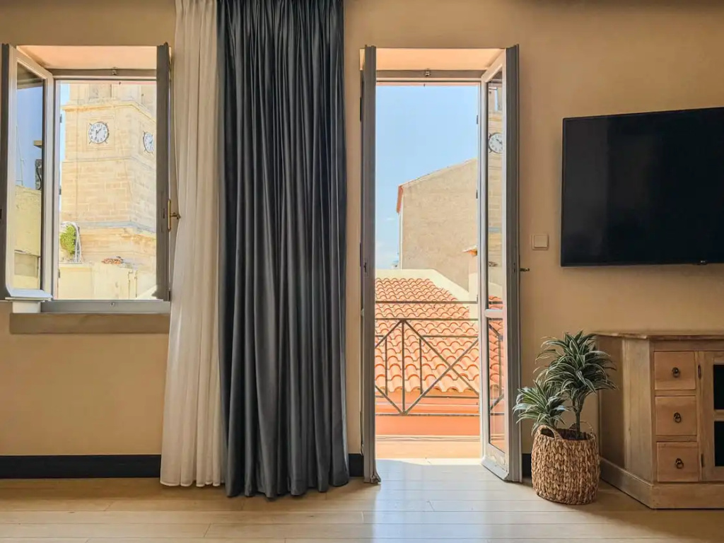 Superior room