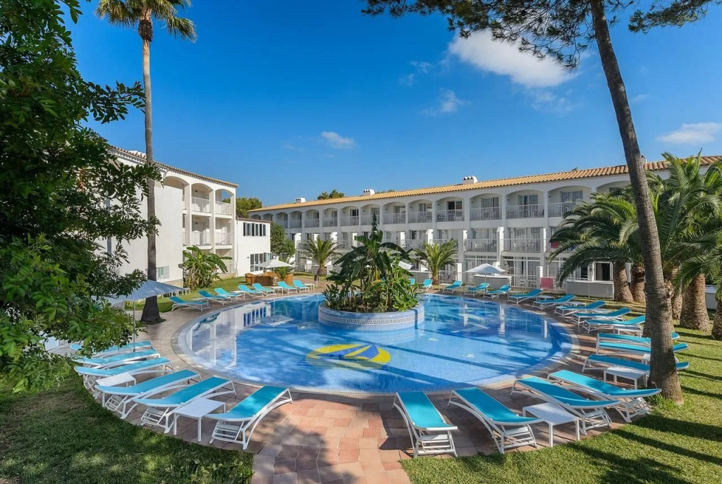 Hotel Vibra Cala Tarida - Général