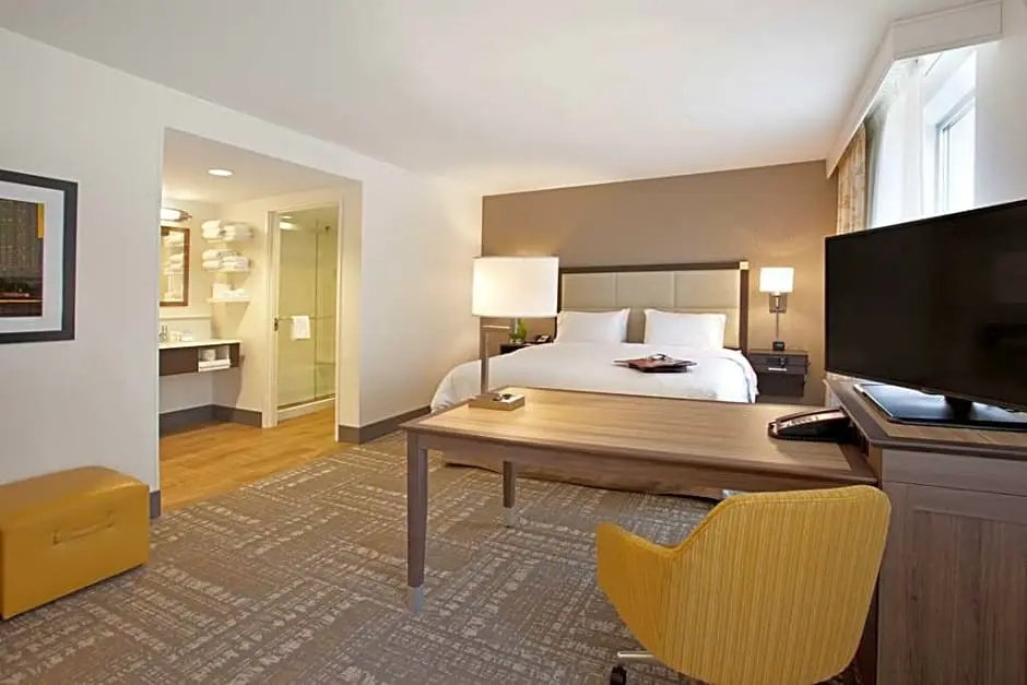 Hampton Inn & Suites Minneapolis / Downtown - Chambres