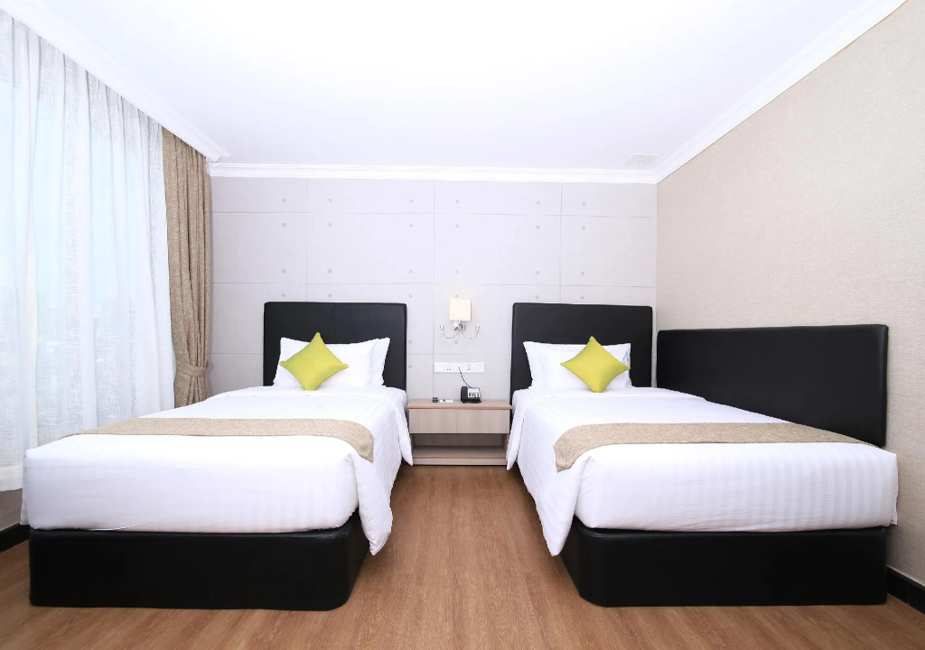 Superior Double room (full double bed)