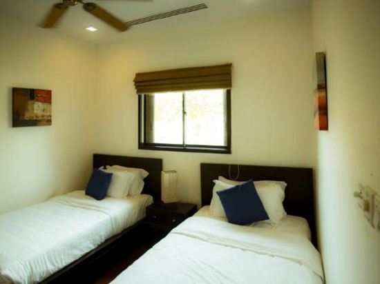 Borneo Beach Villas